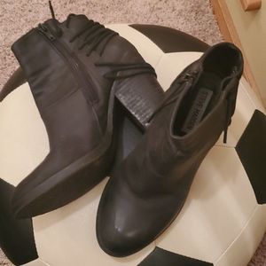 Sam Edelman boots 7